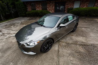 Illustration for article titled A "chrome" wrap that doesn't look like ass? What is this madness!?!